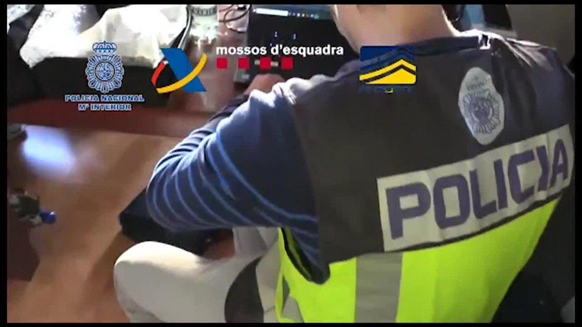 Detenidas 7 personas de un grupo dedicado al contrabando de armas y explosivos