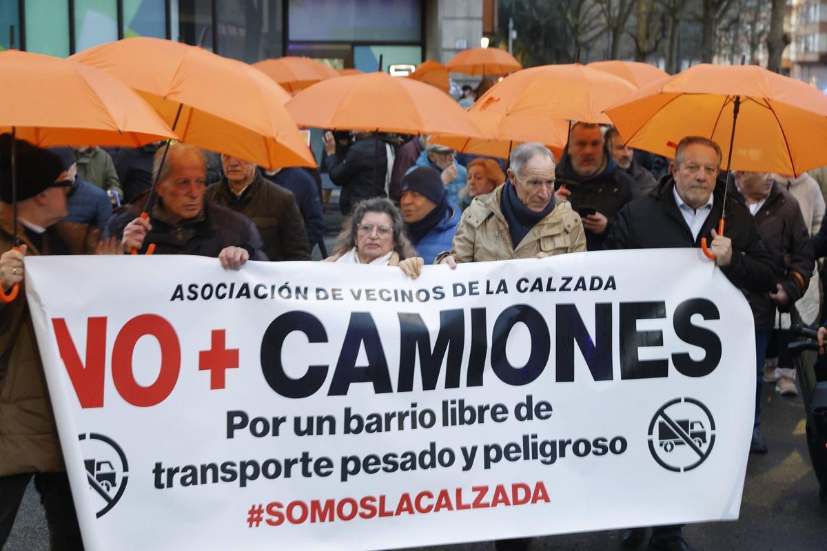 Octava concentración en Cuatro Caminos sin respuesta institucional al paso de camiones: “Llegaremos hasta donde haga falta”
