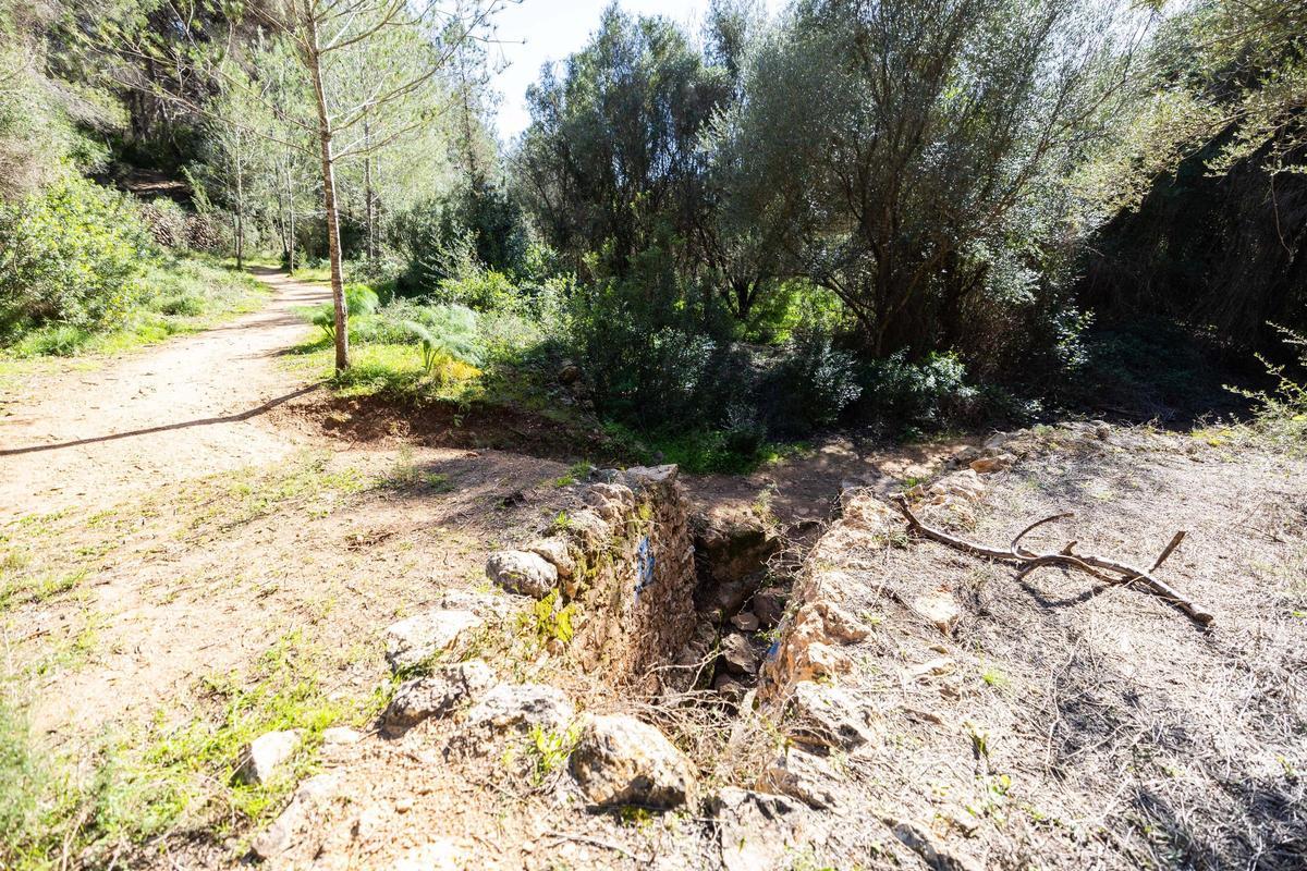 Imágenes de sa Fontassa y el río de Santa Eulària Imágenes de sa Fontassa y el río de Santa Eulària