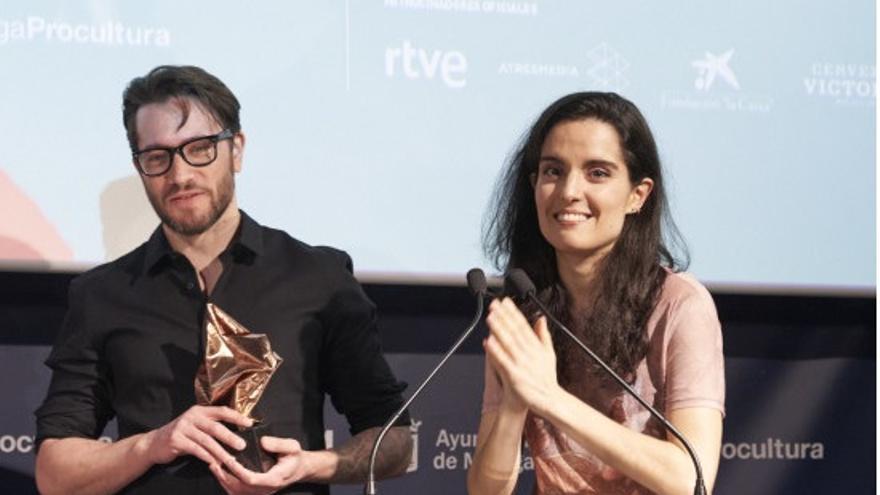 Fernando Tato y Ángela Andrada recibieron el lunes por la noche el premio.