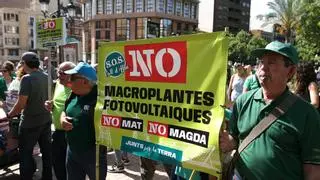 El Gobierno da 6 meses más a la macroplanta solar Magda para conseguir el ‘ok’ definitivo