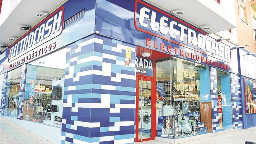 Cinco nuevos establecimientos de Electrocash abren este verano