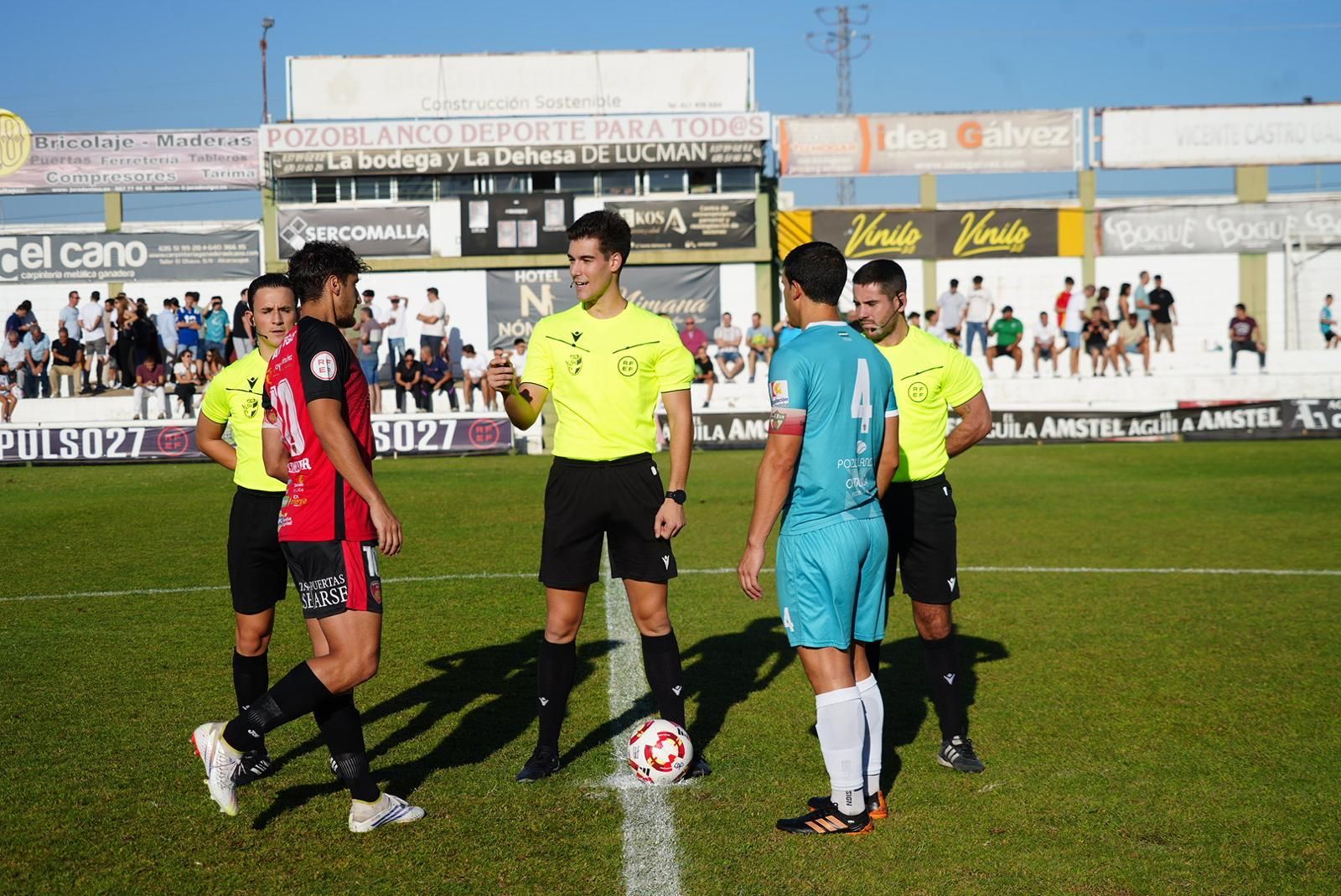 CD Pozoblanco-Salerm Puente Genil: el derbi provincial de Tercera RFEF, en imágenes