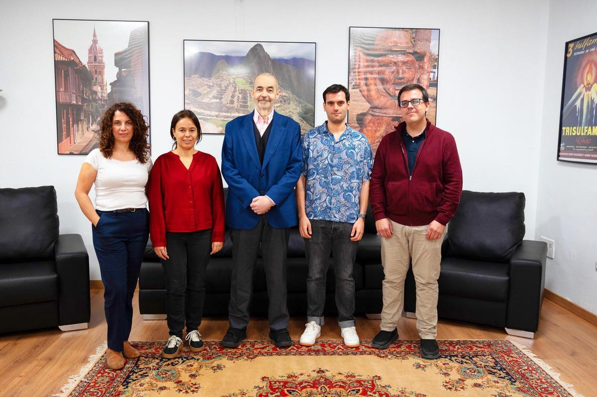 Los investigadores del IN UMH-CSIC Daniela Navarro, Mª Salud García Gutiérrez, Jorge Manzanares, Abraham Torregrosa y Francisco Navarrete