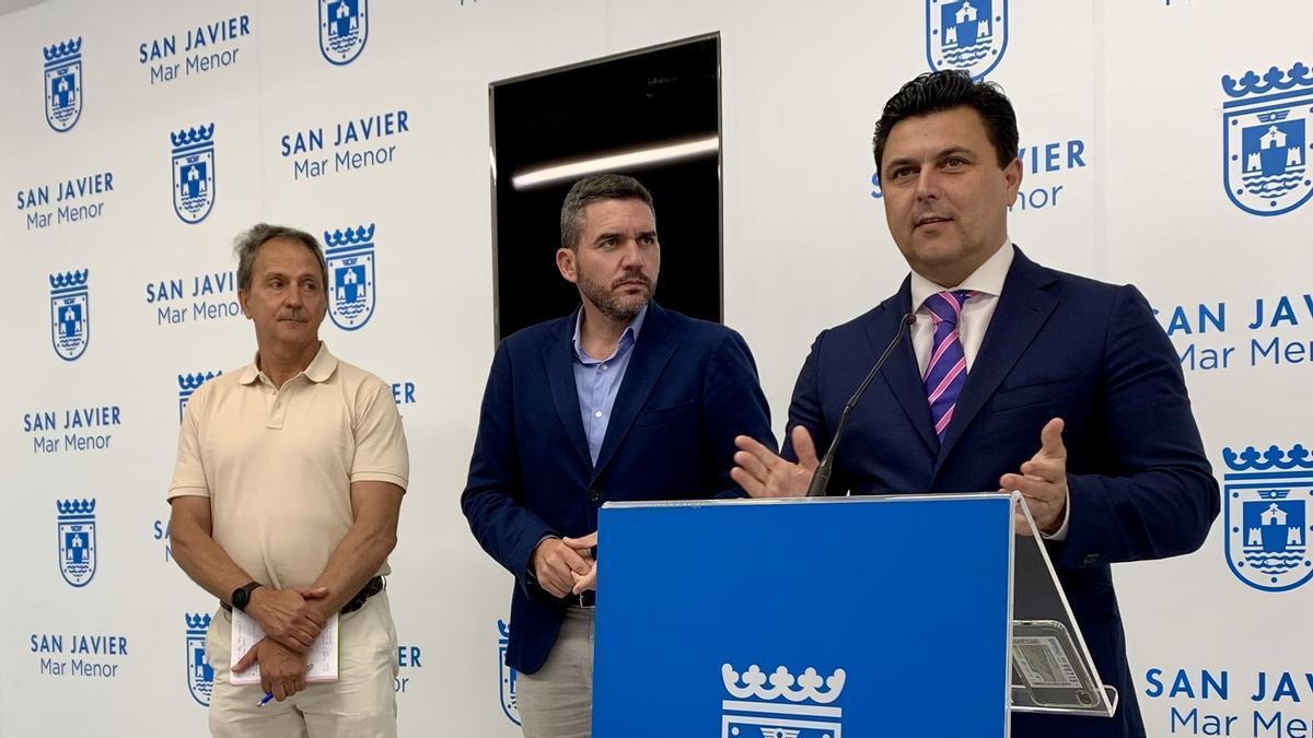 El Alcalde De San Javier, José Miguel Luengo Recuerda A Costas Del Estado Los Informes Pendientes Para Avanzar En La Demolición Del Hotel Lagoymar, En La Magna Y La Concesión De 4 Balnearios En La Ribera