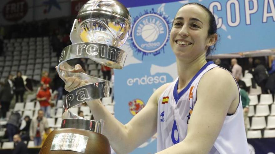 La jugadora del Perfumerías Sílvia Domínguez, MVP de la Copa de la Reina