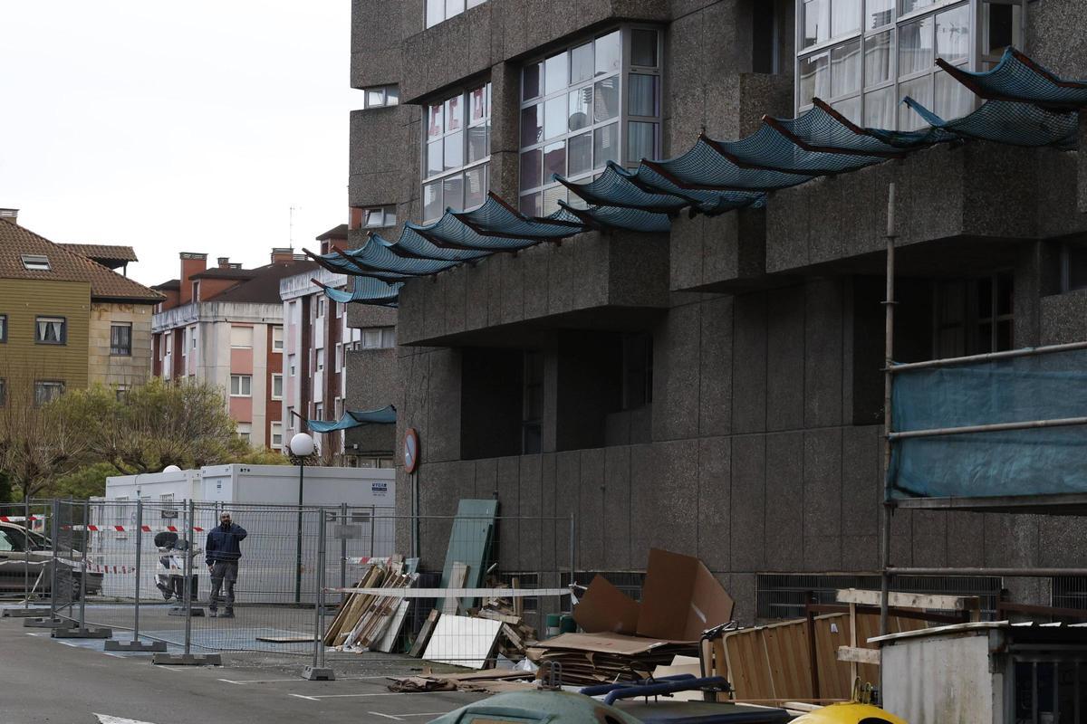Los preparativos para la obra de la residencia Mixta de Gijón, en imágenes