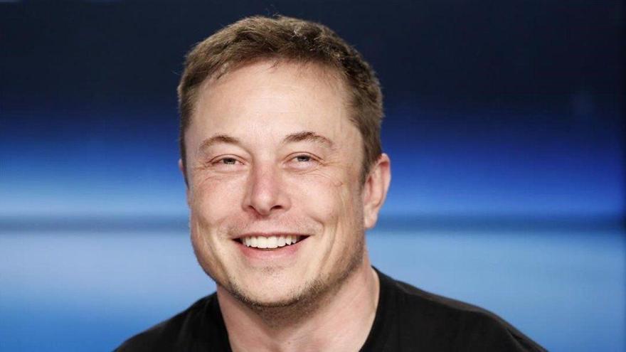 Elon Musk ya es el nuevo hombre más rico del mundo por la subida de Tesla en bolsa