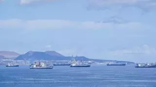 Anclas en la bahía de Las Palmas de Gran Canaria: ¿por qué los buques fondean allí y no atracan en el Puerto de Las Palmas?