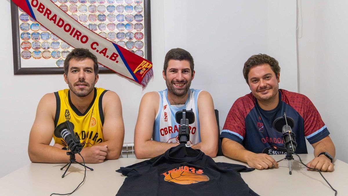 Los composnentes de Pacho 3, el pódcast que da voz al Obradoiro