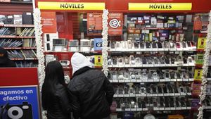 rosas14849687 barcelona 04 01 2011 establecimiento tienda cex donde se com191107141151