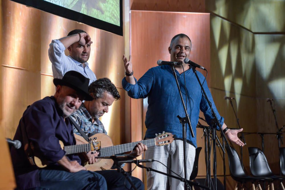 Los artesanos son homenajeados por el Cabildo