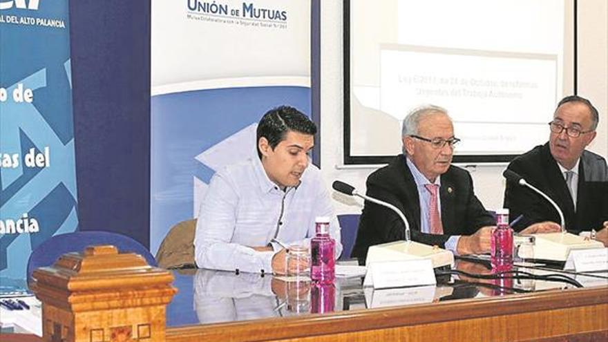 Unión de Mutuas aborda la nueva ley de autónomos en una jornada