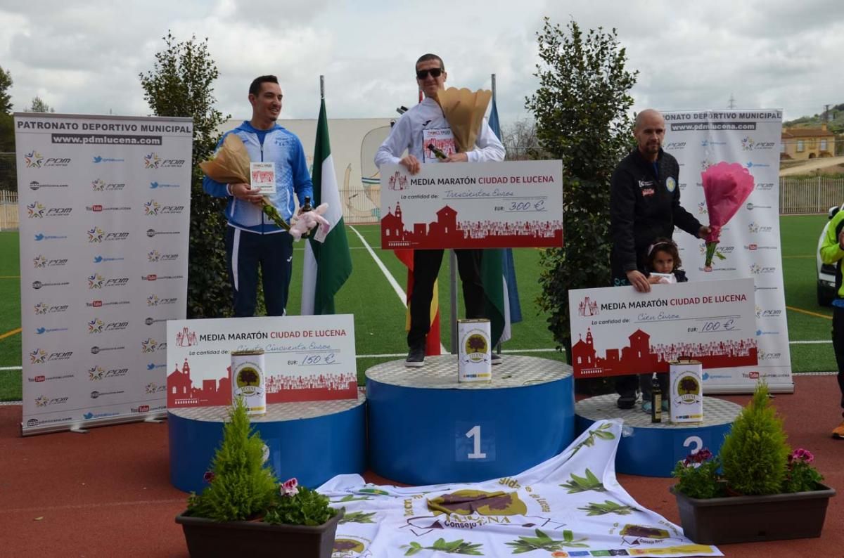 Javier Arcas y Fátima Ouhaddou vencen en la Media Maratón de Lucena