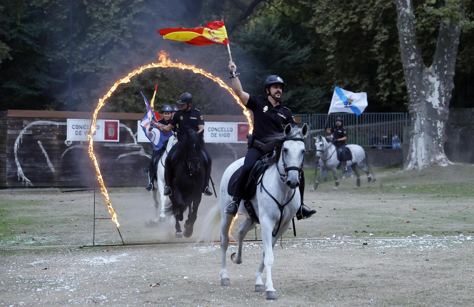 Exhibición de la Policía Nacional en el auditorio de Castrelos en Vigo