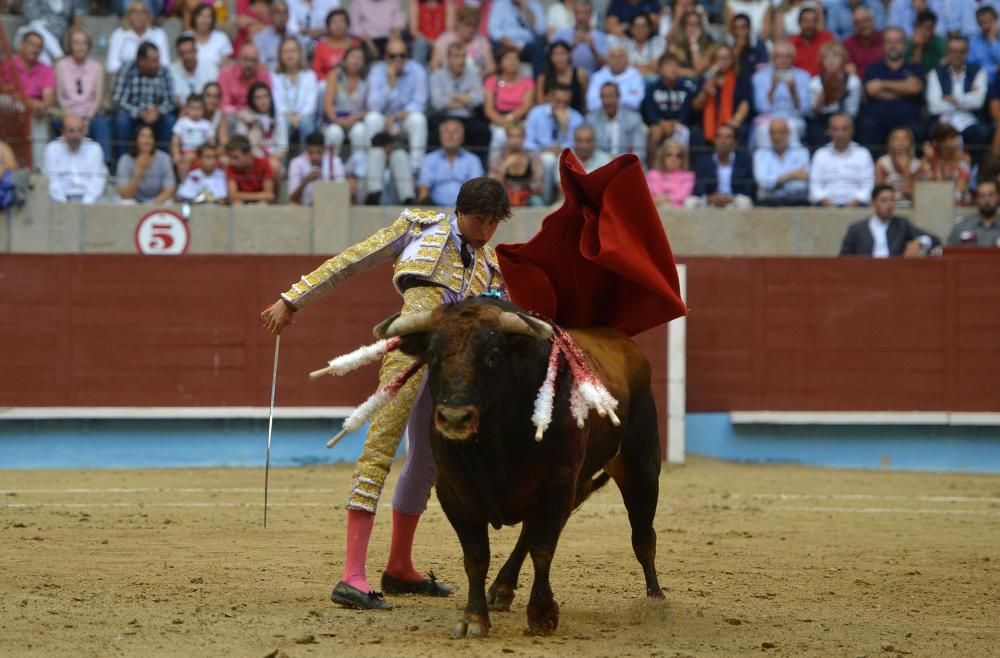 Gran tarde de toros en la de feria de Pontevedra