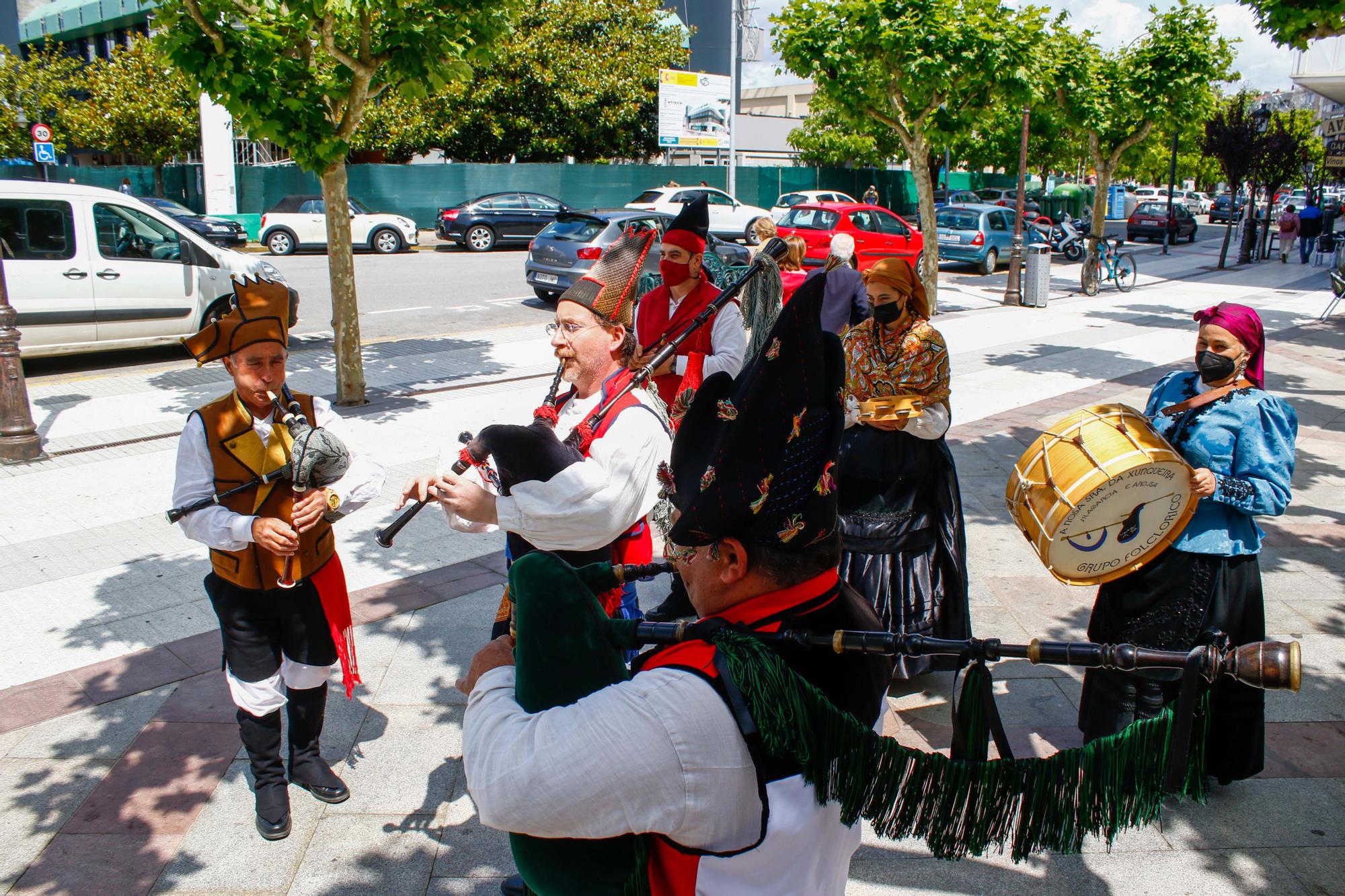 Vilagarcía despide con música y baile las fiestas de Santa Rita