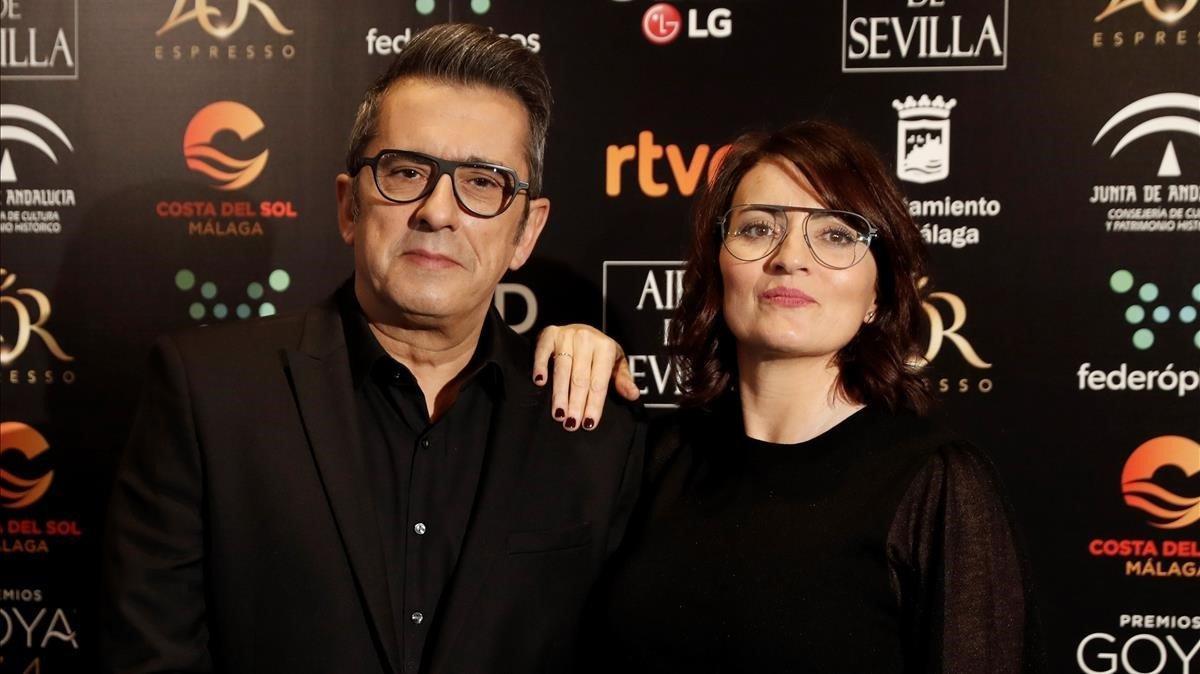 Andreu Buenafuente y Silvia Abril, en la presentación de la gala de los Premios Goya, en Madrid, este lunes.