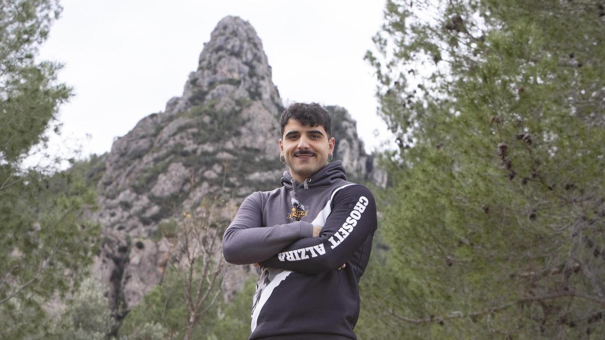 Rixi Barberà (@alegriadepoble) naturaliza el valenciano en sus vídeos