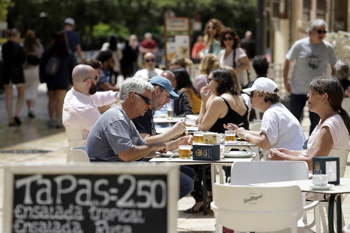 Turistas en Málaga.