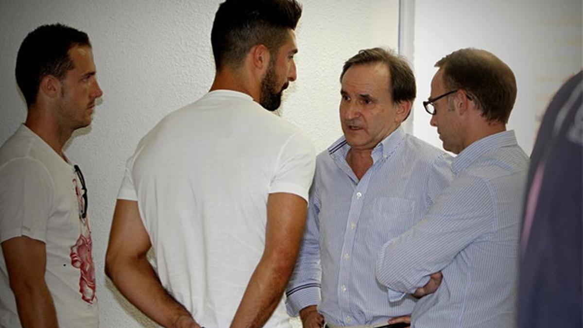 Álvaro se despidió de los dirigentes del Zaragoza