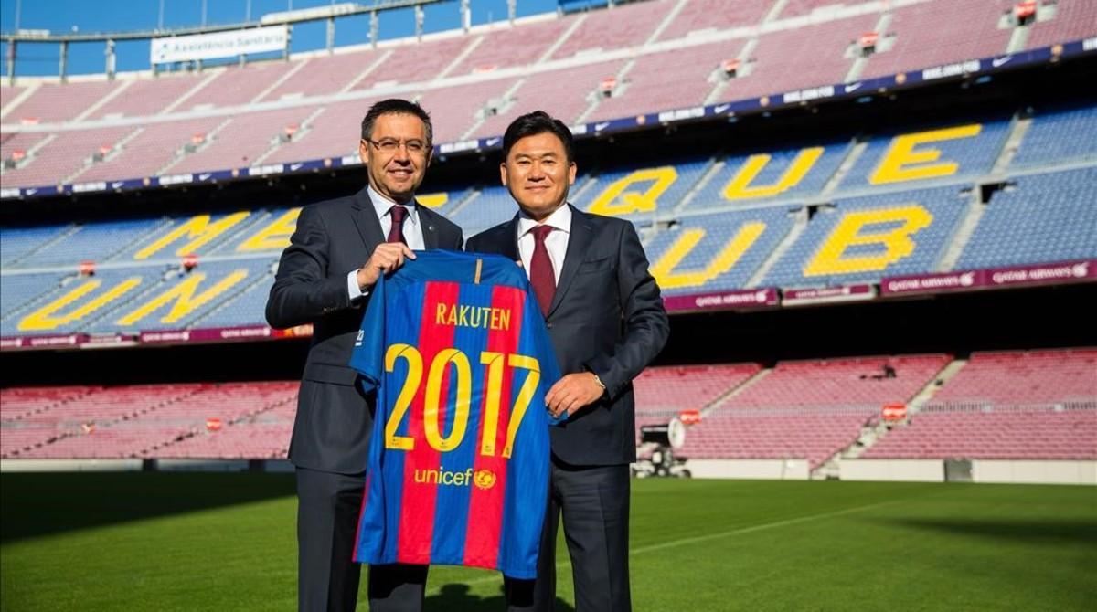 marcosl36310624 deportes acord patrocini amb rakuten josep maria bartomeu 170101170138