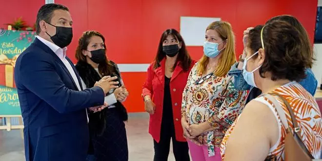 ‘Regala Arona’, la campaña navideña para la recuperación del comercio local