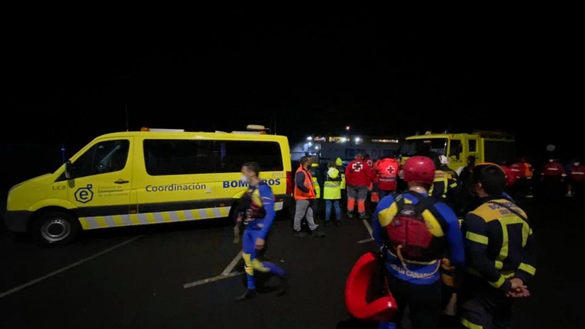 Labores de rescate del barco encallado de Fred Olsen