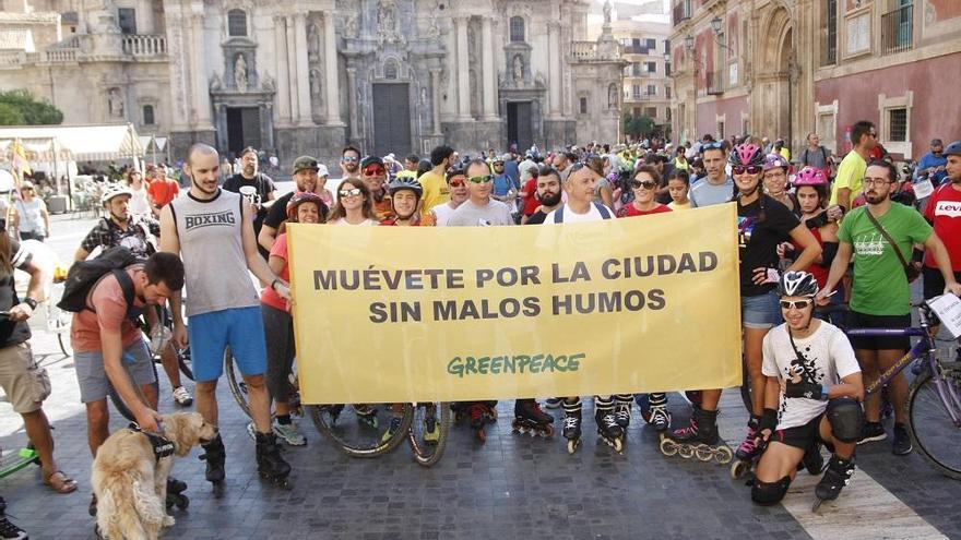 Sobre ruedas para poner el broche final a la Semana de la Bici