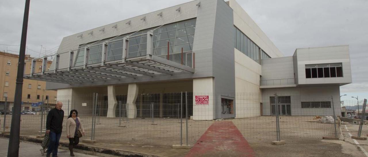 Exterior del Auditori Pepe Sancho de Manises.