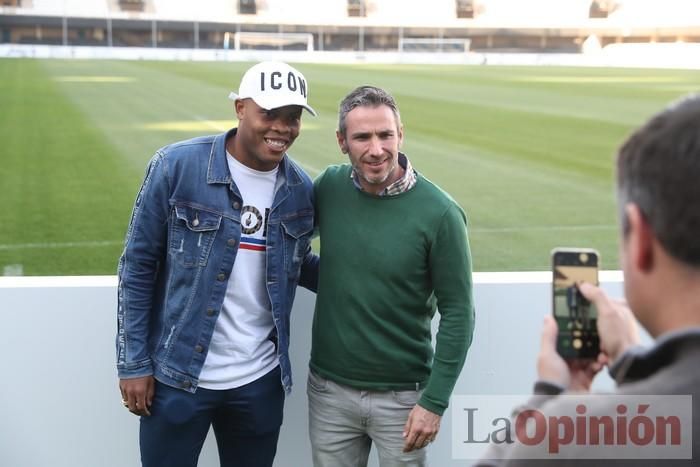 Presentación de Vinicius Tanque en el FC Cartagena