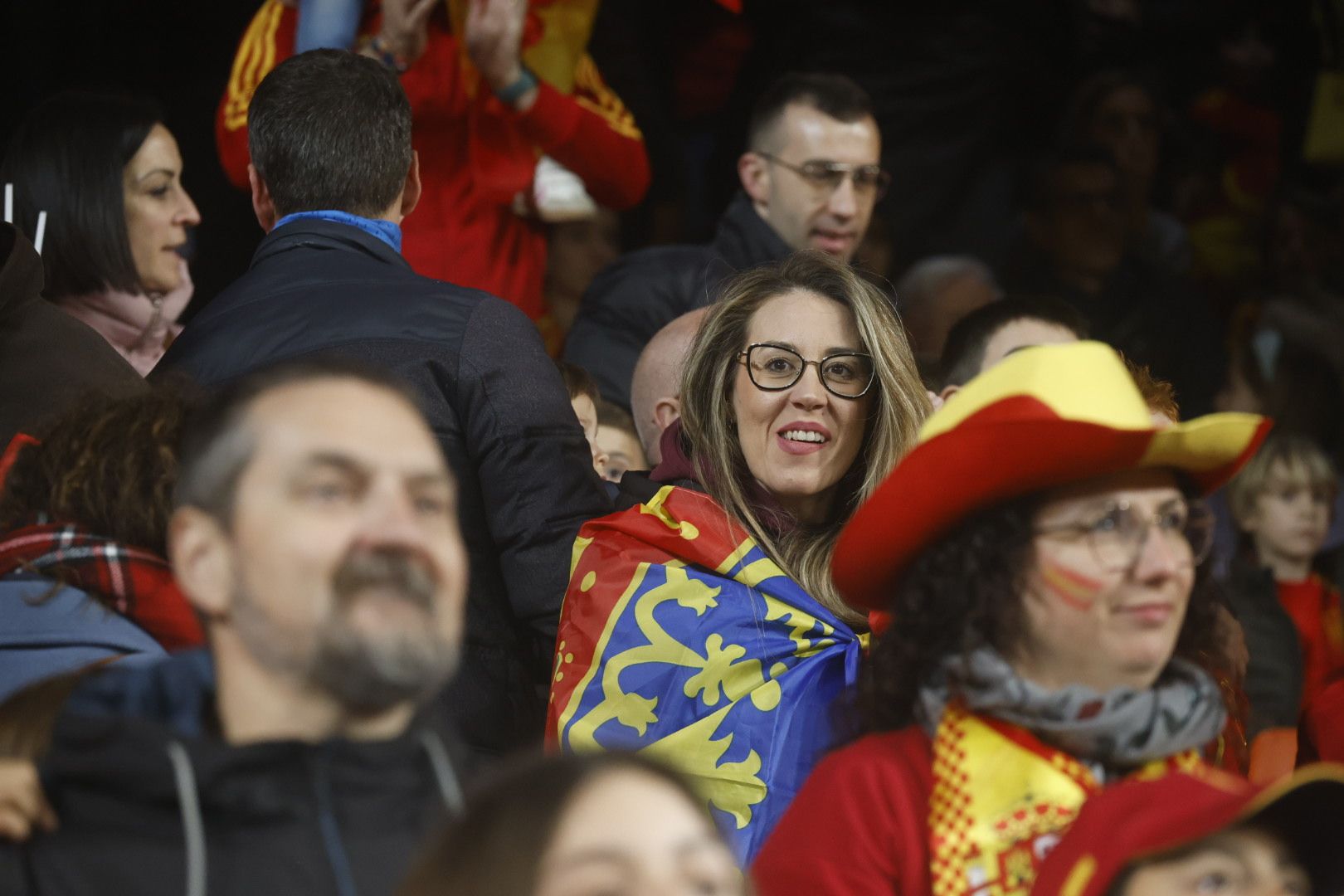 España - Países Bajos: Búscate en la grada de Mestalla