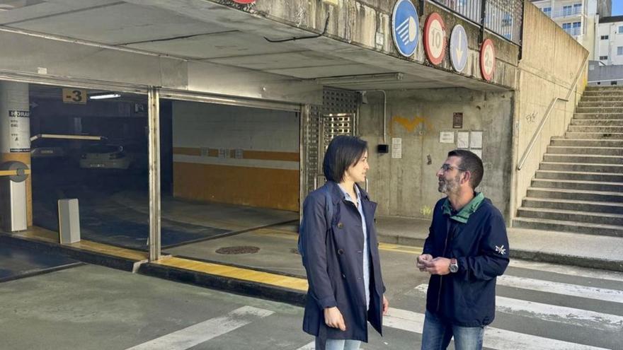 El BNG exige la gratuidad del parking a los abonados por la falta de control de accesos