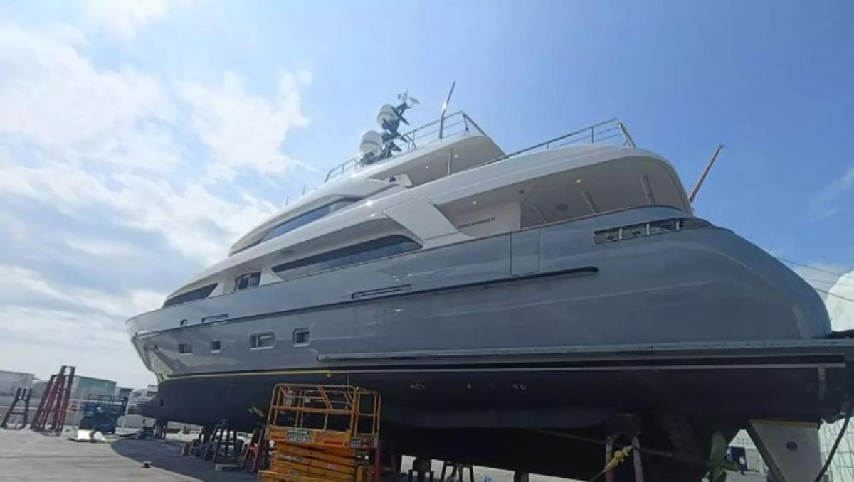 Auf der Superyacht "Naya 7" in Palmas Hafen kam es zu einer Explosion.