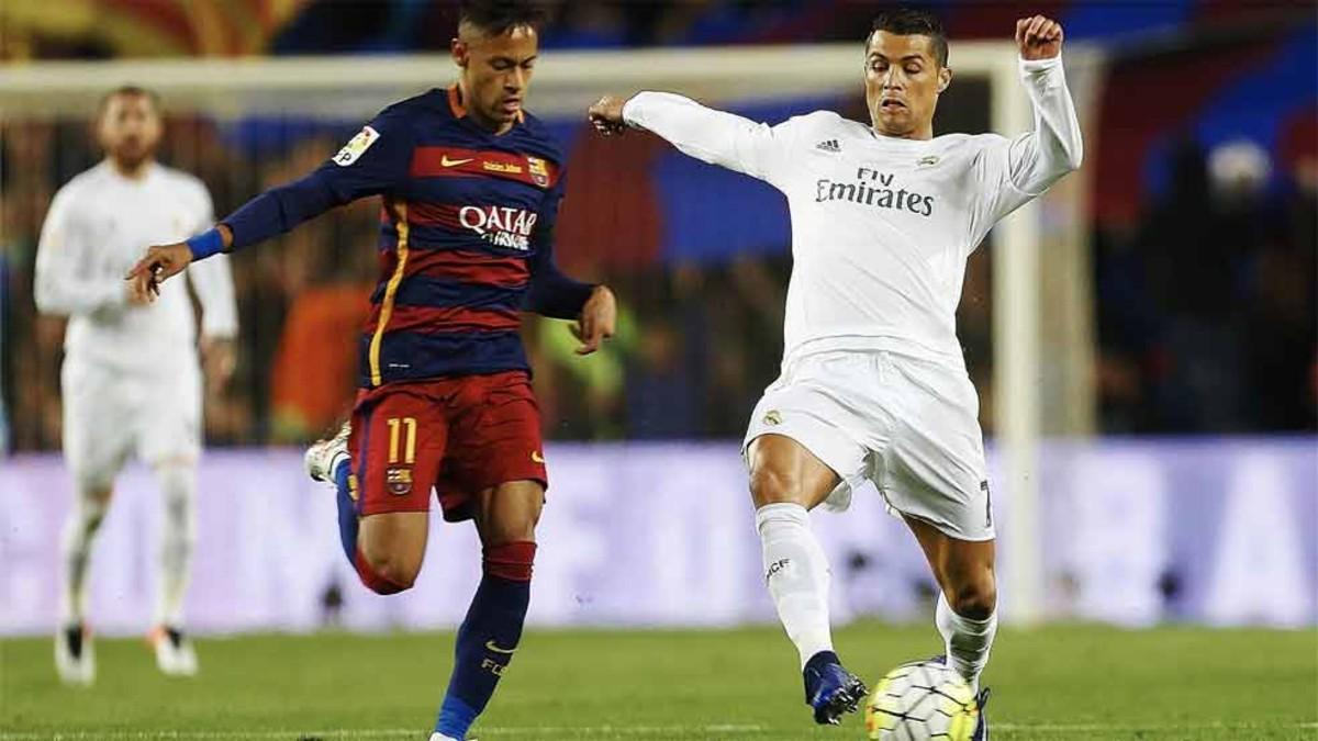 Neymar y Cristiano Ronaldo, en un clásico