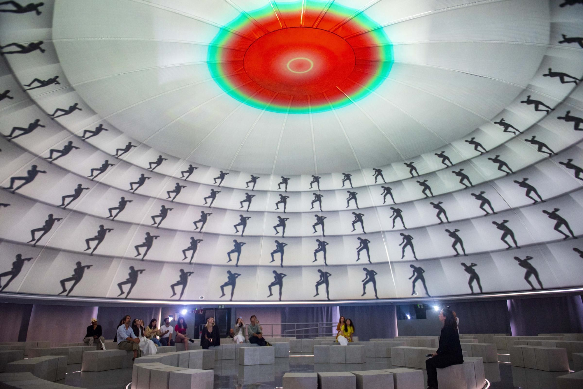 Zara revive la cúpula de San Pedro