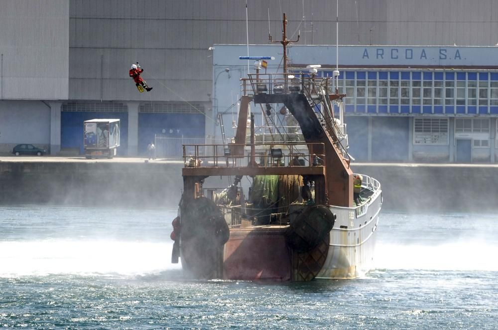 Simulacro de Salvamento Marítimo en A Coruña