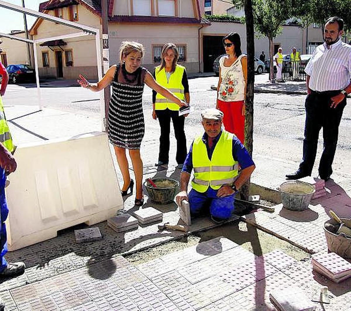 Vecinos de Los Bloques censuran que las obras en el barrio son ajenas a ...