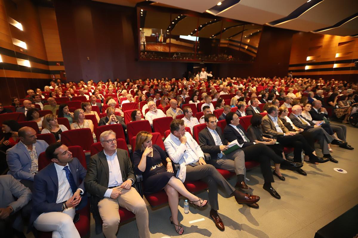 Más de 500 personas se reúnen en Córdoba para celebrar el 40 aniversario de la Fundación Emet