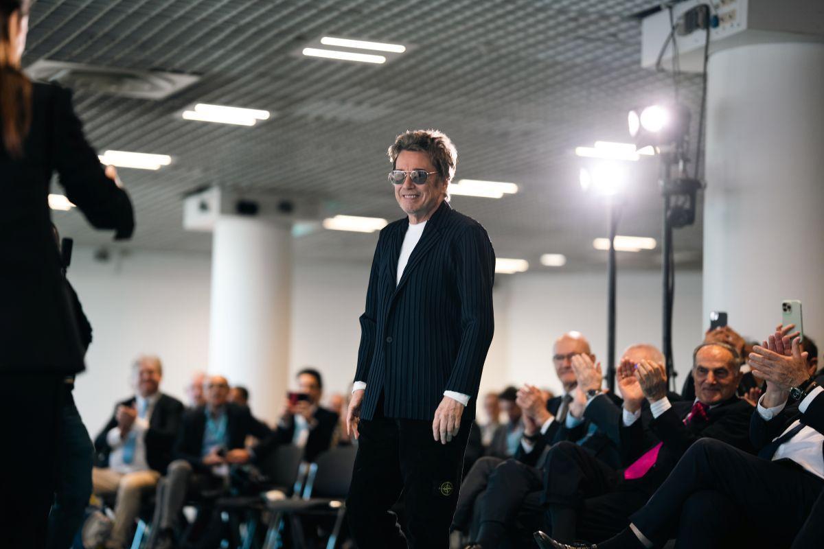 Jean Michel Jarre con el comité de organización de WAIFC 2026 y el Instituto EuropIA.