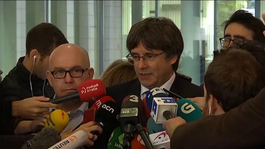 Puigdemont quedan en libertad sin fianza