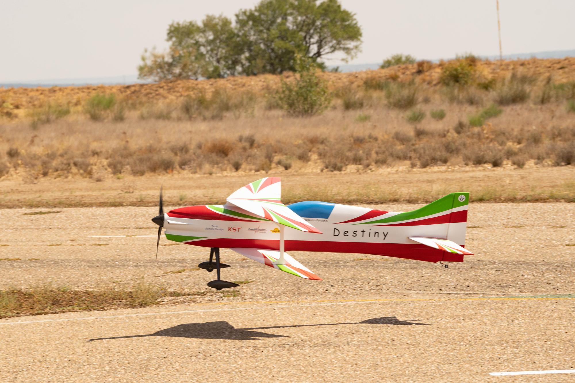 "La Fadona", en Coreses, capital del aeromodelismo en Europa