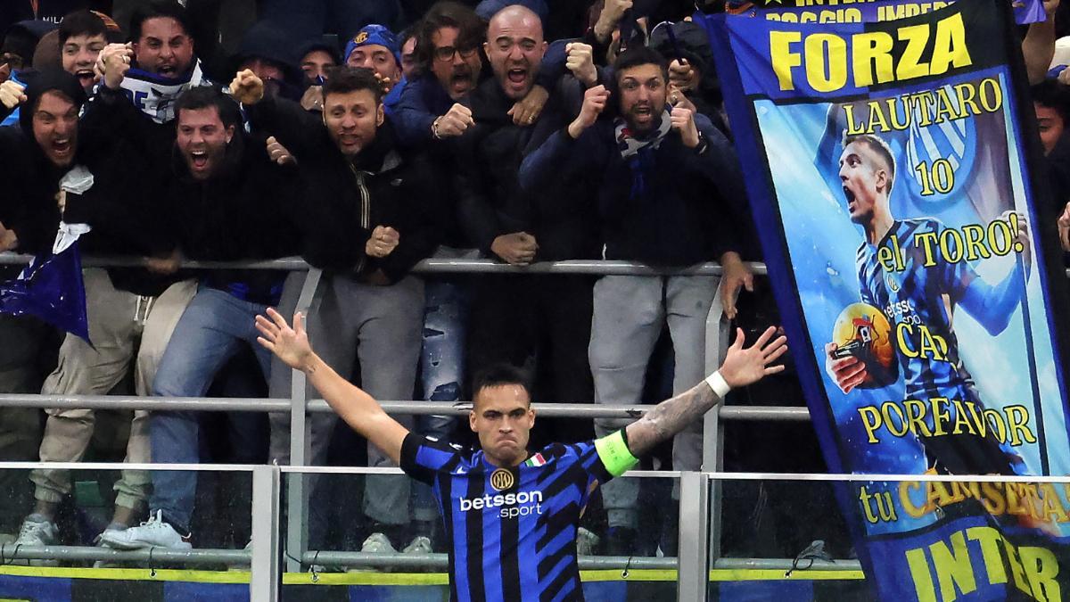 Lautaro Martínez celebra el gol contra el Bayern de Múnich