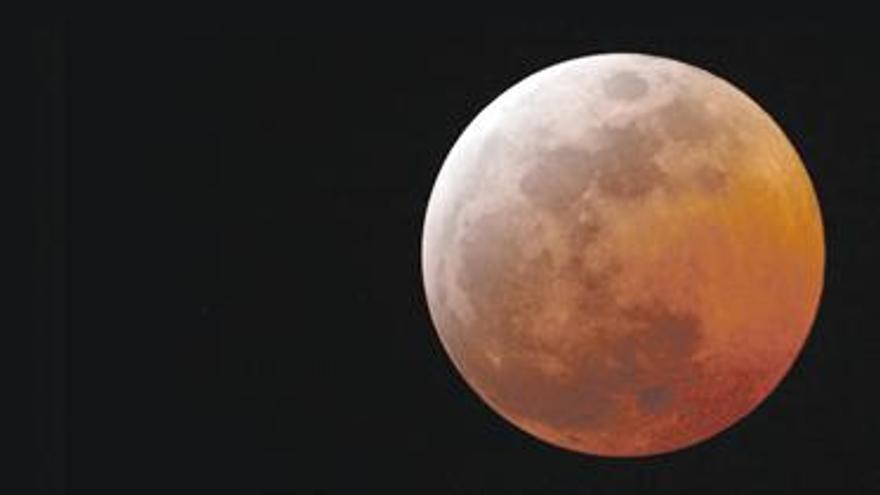 El eclipse de la madrugada del lunes teñirá de rojo la Luna