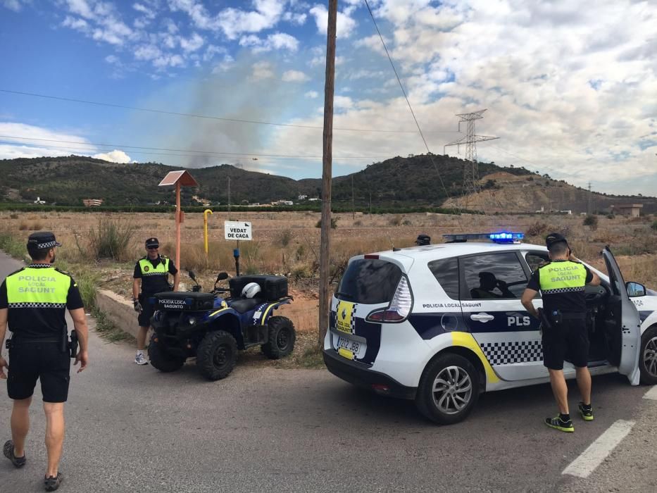 Incendio forestal en Benifairó de les Valls.