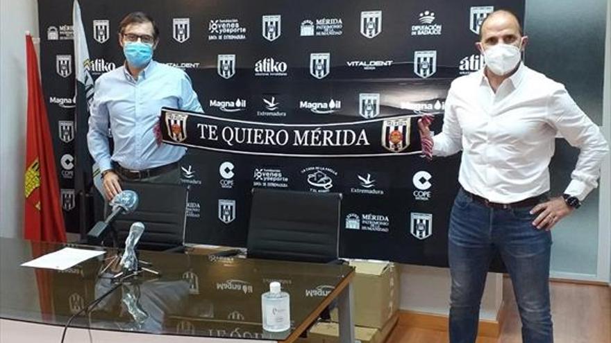 Ander Garitano pone como meta del Mérida la nueva Segunda B Pro