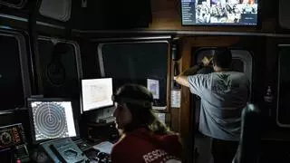 Israel intercepta a la Flotilla: "Están obligados a cambiar su rumbo"