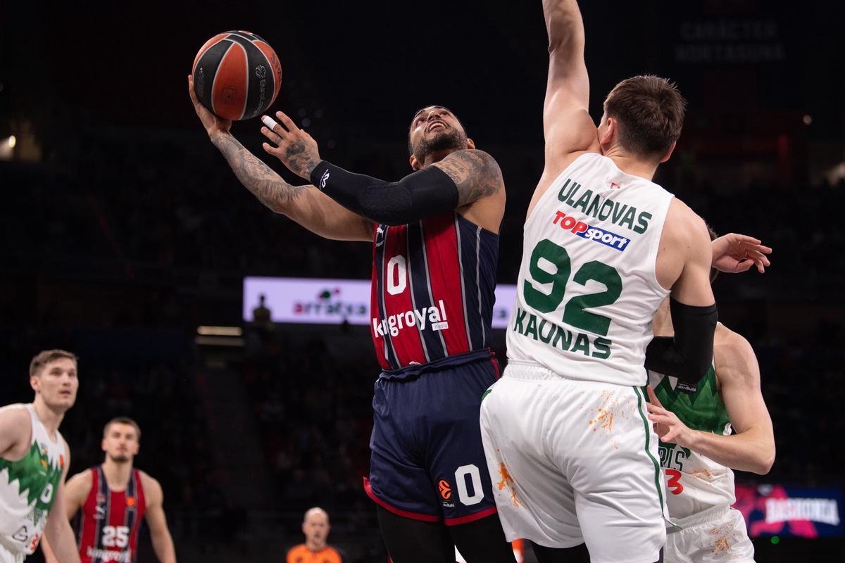 Howard era la referencia de Baskonia ante un buen Zalgiris en el Fernando Buesa Arena