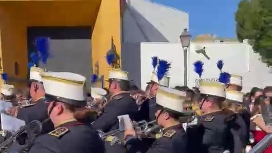 Vídeo | Así ha llegado la agrupación musical de Nuestra Señora de la Encarnación de San Benito a Pino Montano