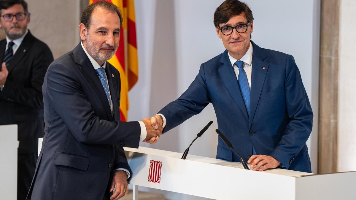 El president de la Generalitat, Salvador Illa, y el conseller de Justícia, Ramon Espadaler.
